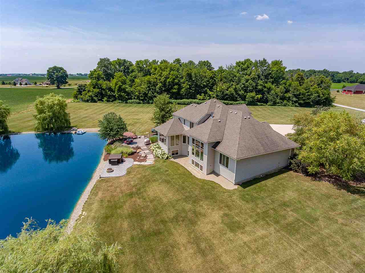 8932 Roberts Road Woodburn, IN 46797 - Photo 4 of 36
