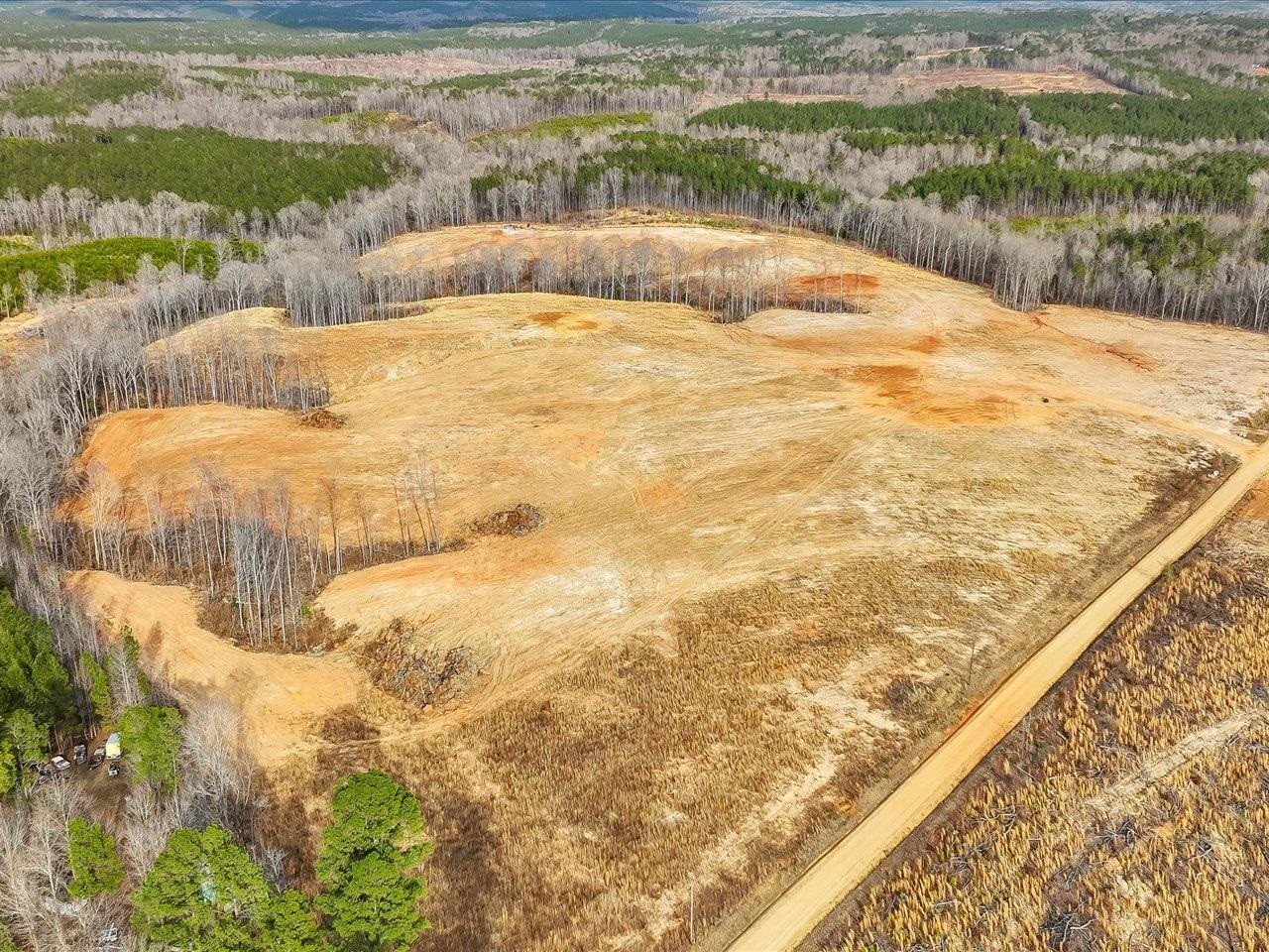 3 Thomas Kelly Road Sanford, NC 27330 - Photo 4 of 22 a view of ocean