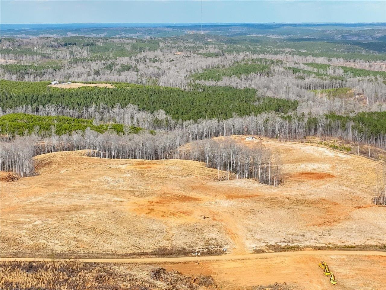 3 Thomas Kelly Road Sanford, NC 27330 - Photo 6 of 22 a view of an ocean view
