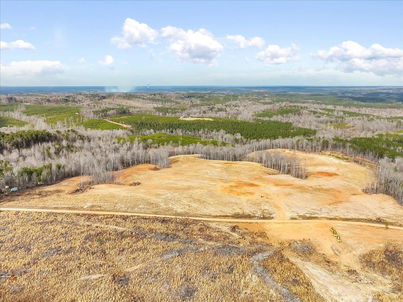 3 Thomas Kelly Road Sanford, NC 27330 - Photo 8 of 22 a view of an ocean