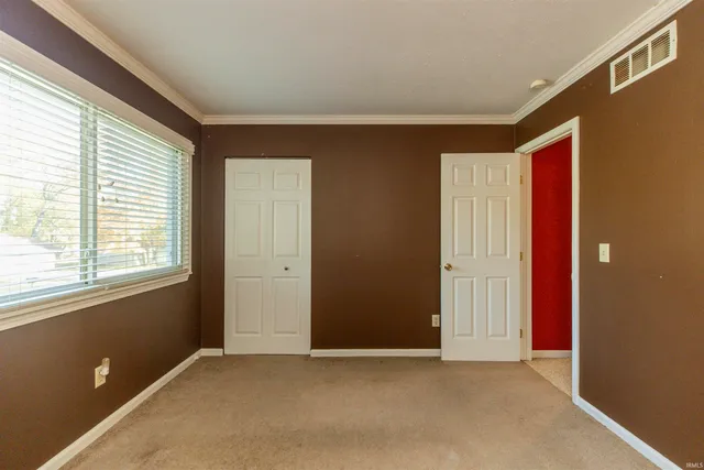 $129,900 | 135 West Leyte Avenue, Mishawaka, IN 46545