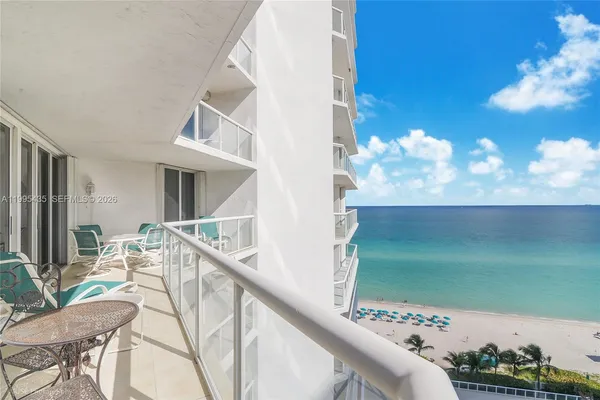 $5,900 | 16425 Collins Avenue, Unit 1212, Sunny Isles Beach, FL 33160