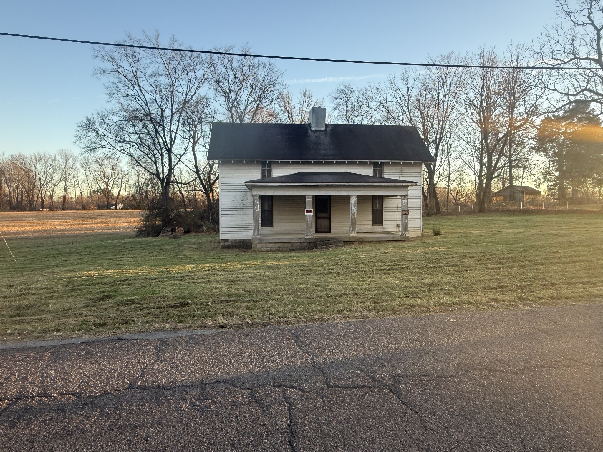 2627 Woods Road Springfield, TN 37172 - Photo 3 of 9 a front view of a house with a yard