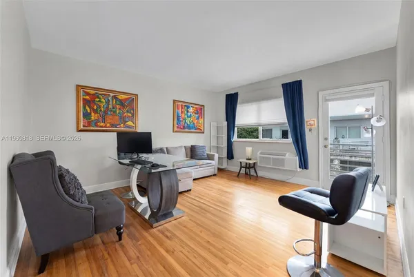 $1,850 | 320 85th Street, Unit 15, Miami Beach, FL 33141