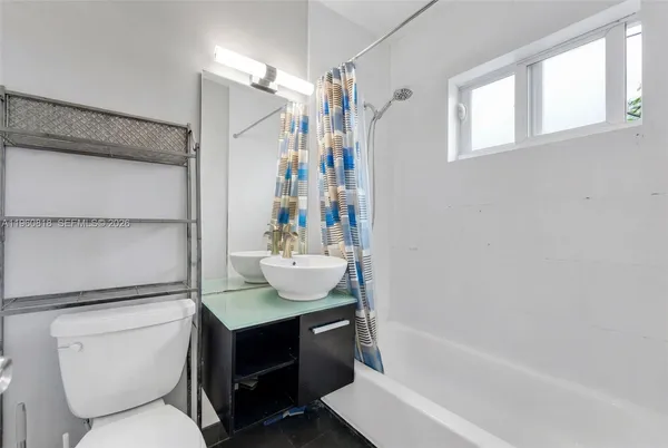 $1,850 | 320 85th Street, Unit 15, Miami Beach, FL 33141