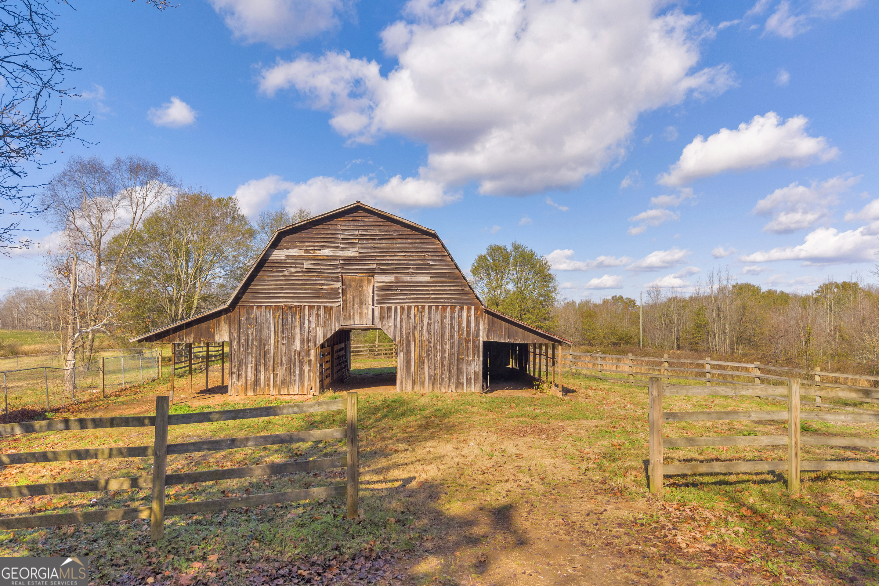 586 Grady School Road Canon, GA 30520 - Photo 3 of 126