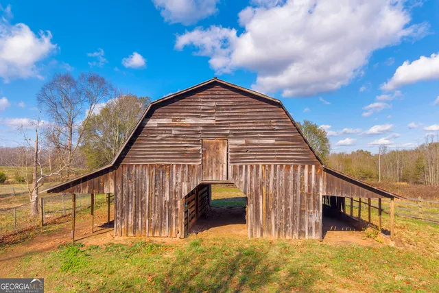 $558,000 | 586 Grady School Road, Canon, GA 30520