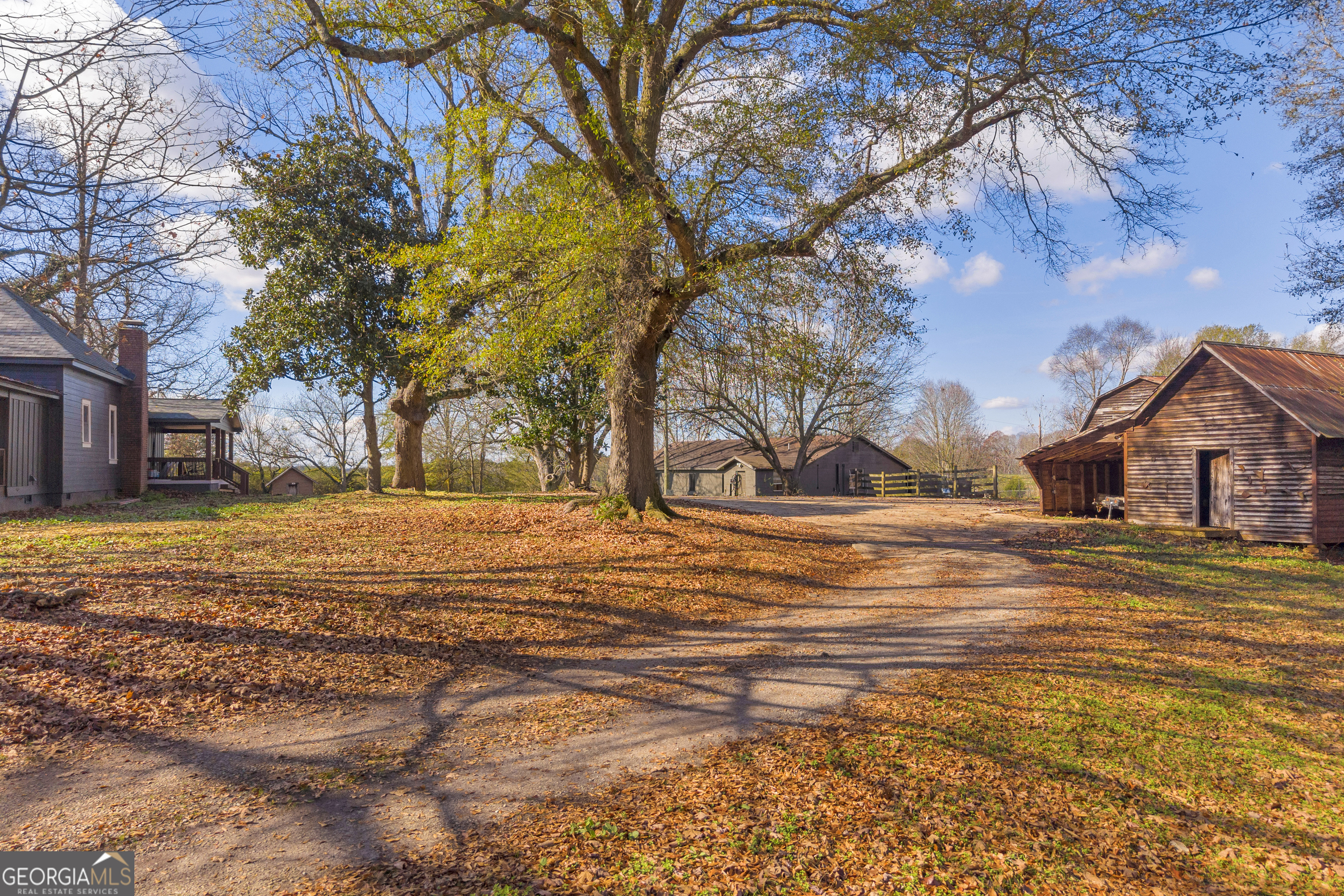 586 Grady School Road Canon, GA 30520 - Photo 10 of 126