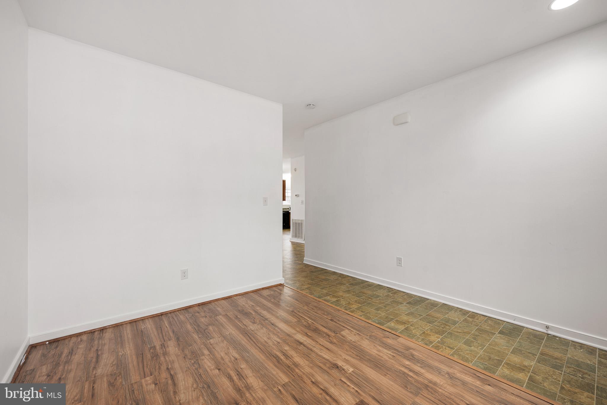 42 Mer Way Dover, DE 19901 - Photo 21 of 36 wooden floor in a room