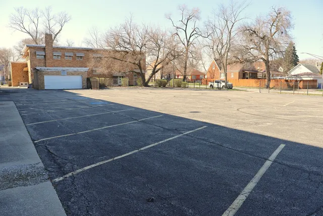 $650,000 | 10101-21 South Parnell Avenue, Chicago, IL 60628