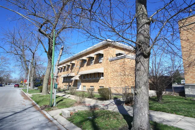 $650,000 | 10101-21 South Parnell Avenue, Chicago, IL 60628