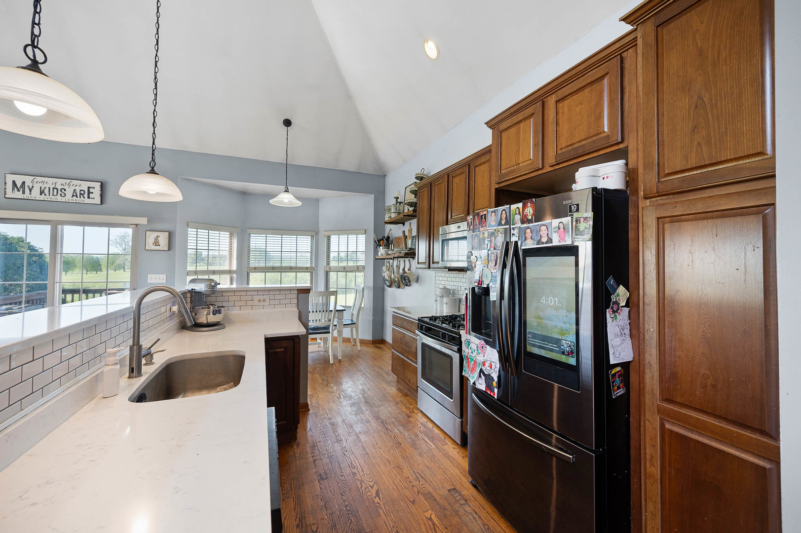 370 Sunset Boulevard Beecher, IL 60401 - Photo 7 of 24