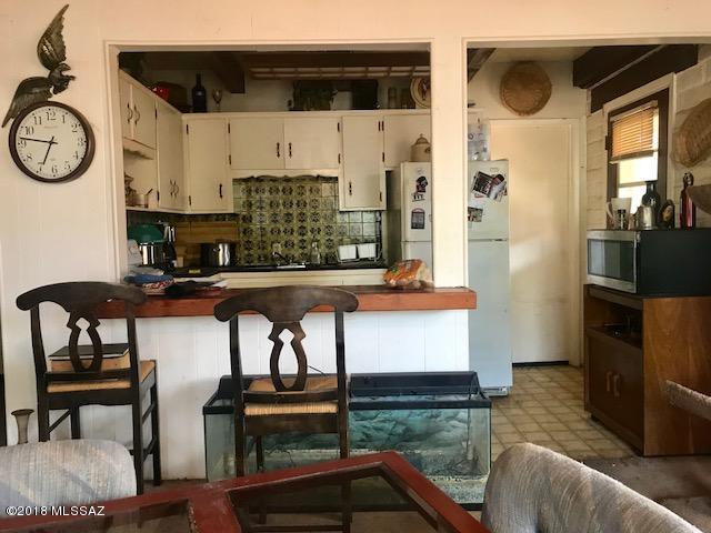 3935 North Country Club Road, Unit 18B Tucson, AZ 85716 - Photo 4 of 11