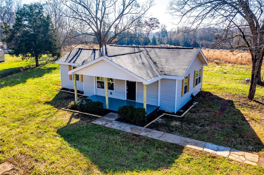 175 Owens Road Piedmont, SC 29673 - Photo 4 of 32 Gallery Image 4
