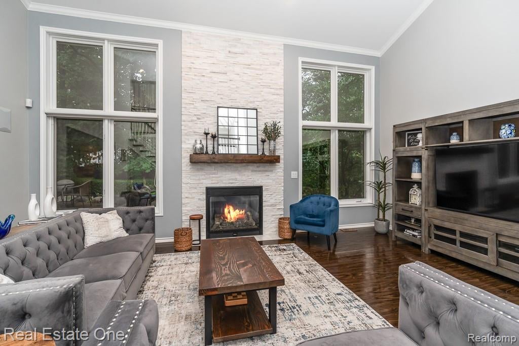 582 Bloomer Ridge Drive Rochester, MI 48307 - Photo 12 of 54 Gallery Image 12