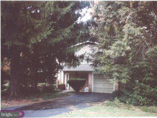325 Old State Road Berwyn, PA 19312 - Photo 1 of 3
