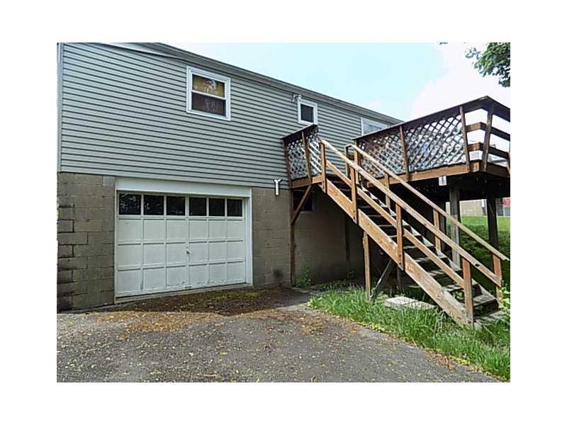 265 Hazel Road Penn Hills, PA 15235 - Photo 8 of 9 Exterior Back.