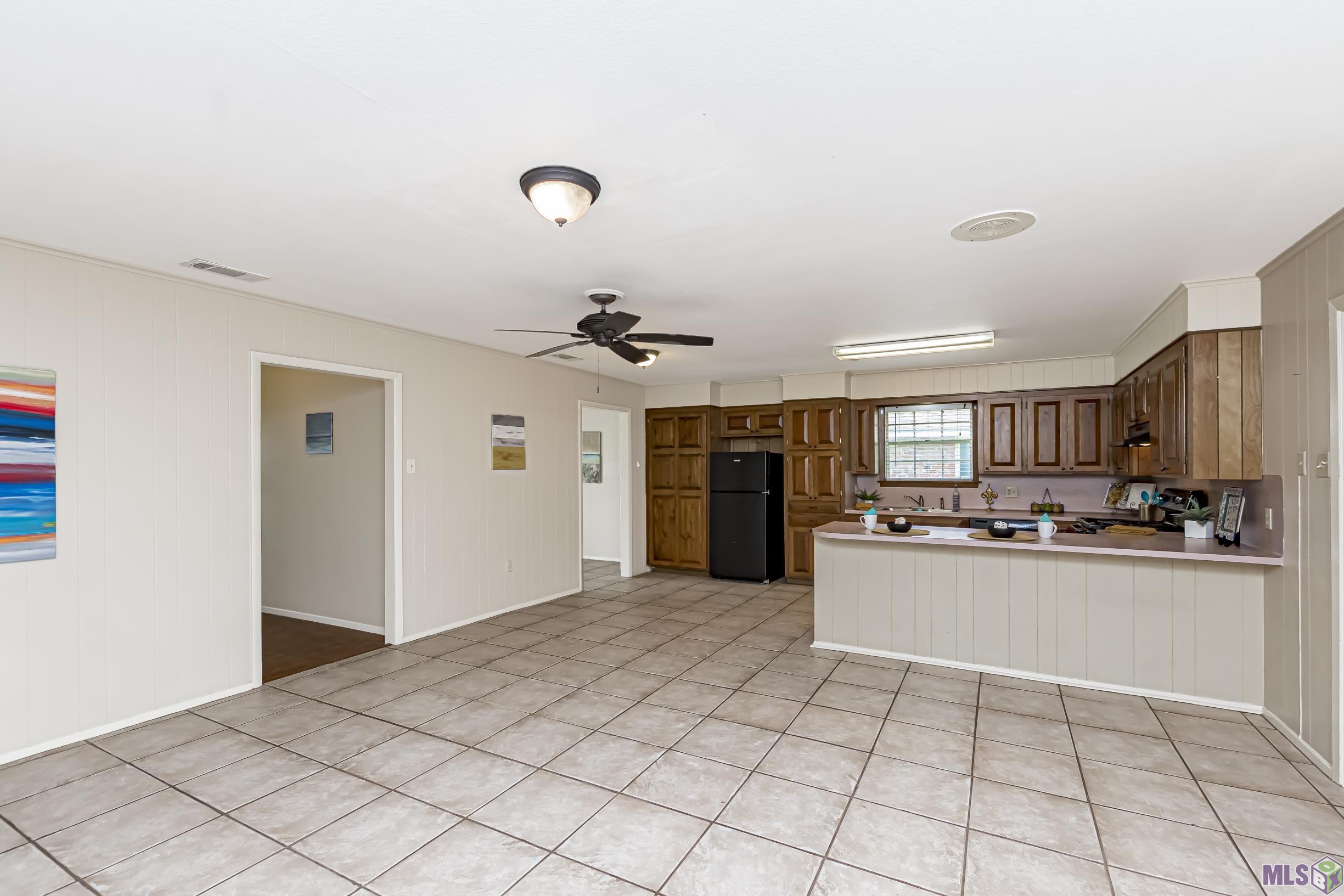 10248 Ridgely Drive Baton Rouge, LA 70809 - Photo 2 of 24 Gallery Image 2