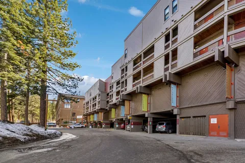 $349,000 | 2000 North Village Drive, Unit 223, Truckee, CA 96161