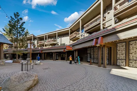 $349,000 | 2000 North Village Drive, Unit 223, Truckee, CA 96161