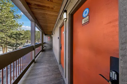 $349,000 | 2000 North Village Drive, Unit 223, Truckee, CA 96161