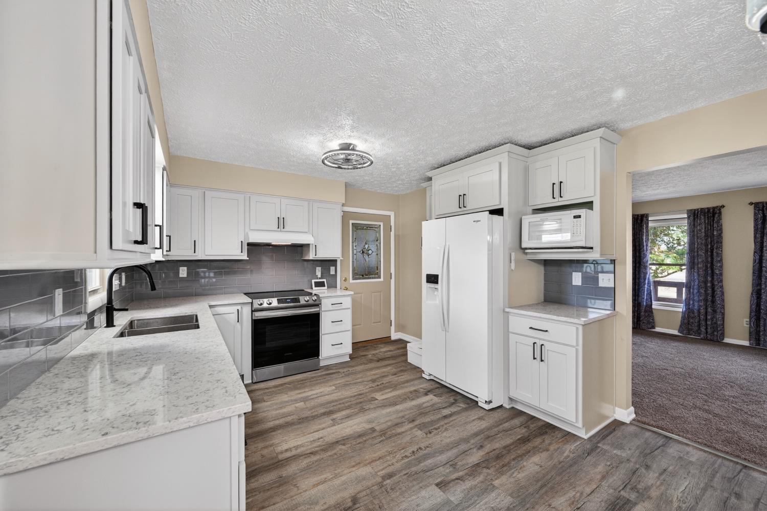 1047 Tekulve Road Batesville, IN 47006 - Photo 10 of 41 Gallery Image 10