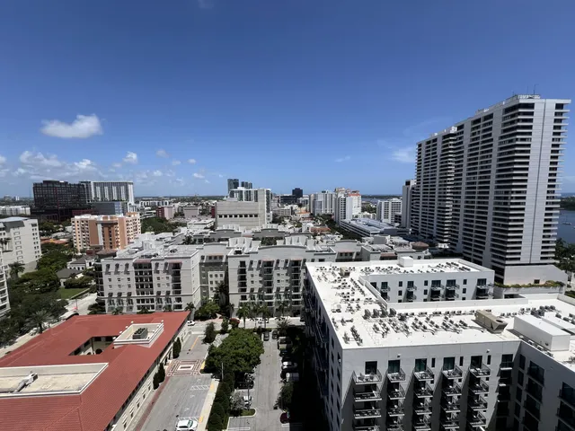 a picture of city view