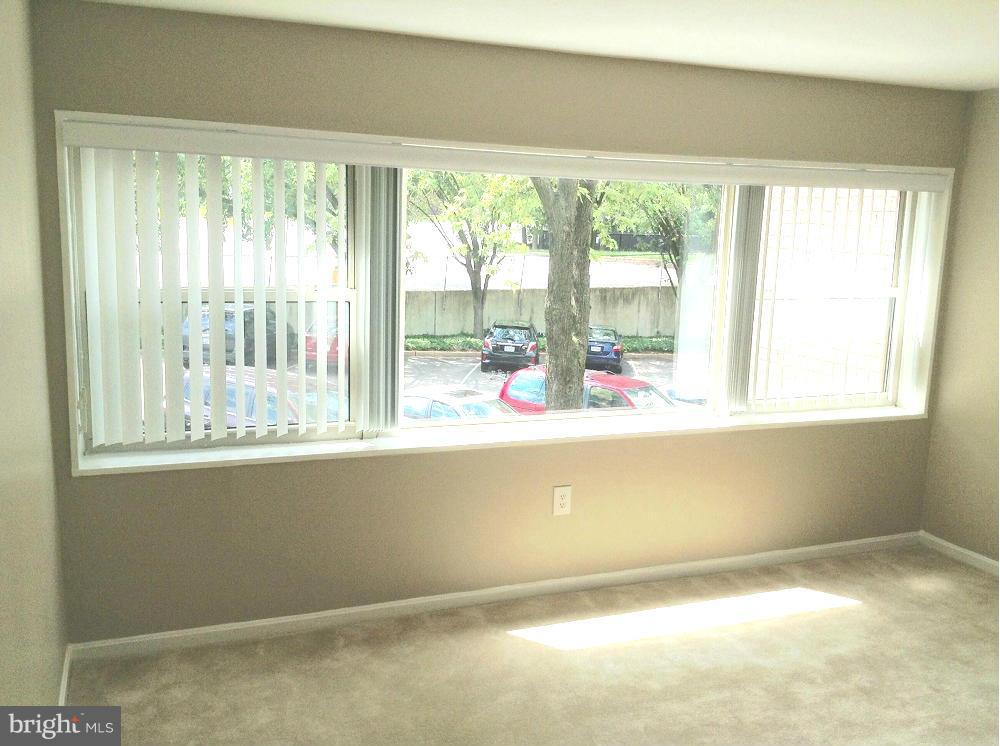 9 Canterbury Square, Unit 301 Alexandria, VA 22304 - Photo 11 of 18 Bedroom
