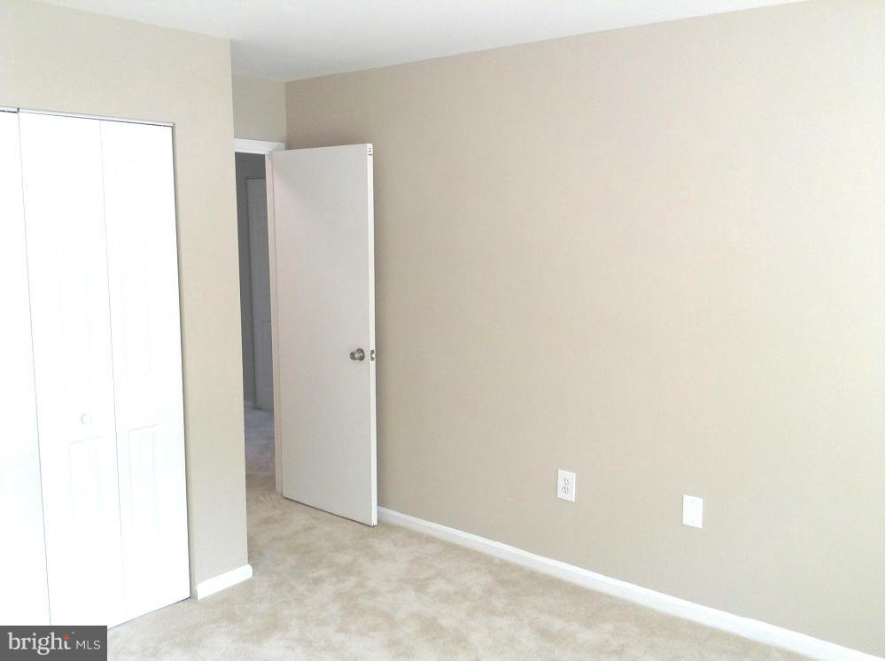 9 Canterbury Square, Unit 301 Alexandria, VA 22304 - Photo 14 of 18 Bedroom