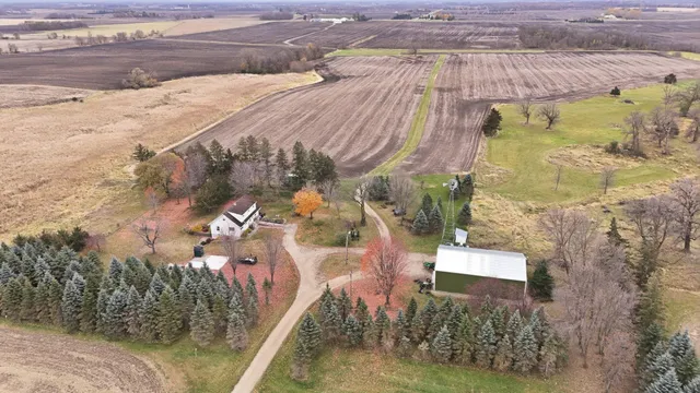 $1 | 11501 Grover Avenue Southwest, Howard Lake, MN 55349