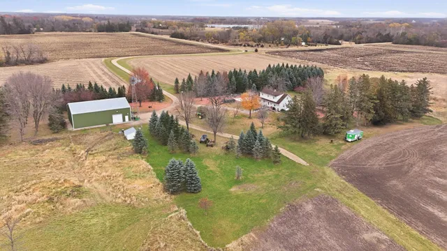 $1 | 11501 Grover Avenue Southwest, Howard Lake, MN 55349