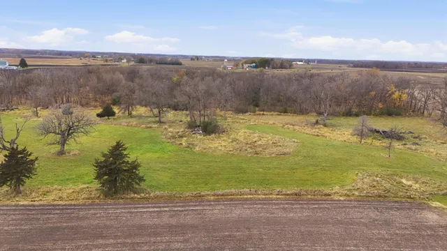 $1 | 11501 Grover Avenue Southwest, Howard Lake, MN 55349