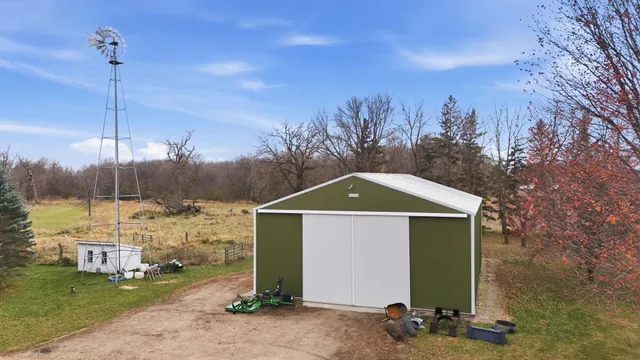 $1 | 11501 Grover Avenue Southwest, Howard Lake, MN 55349