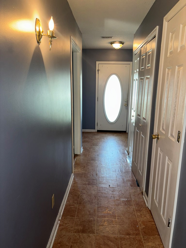 2025 Bancroft Road Valdosta, GA 31602 - Photo 2 of 12 Gallery Image 2