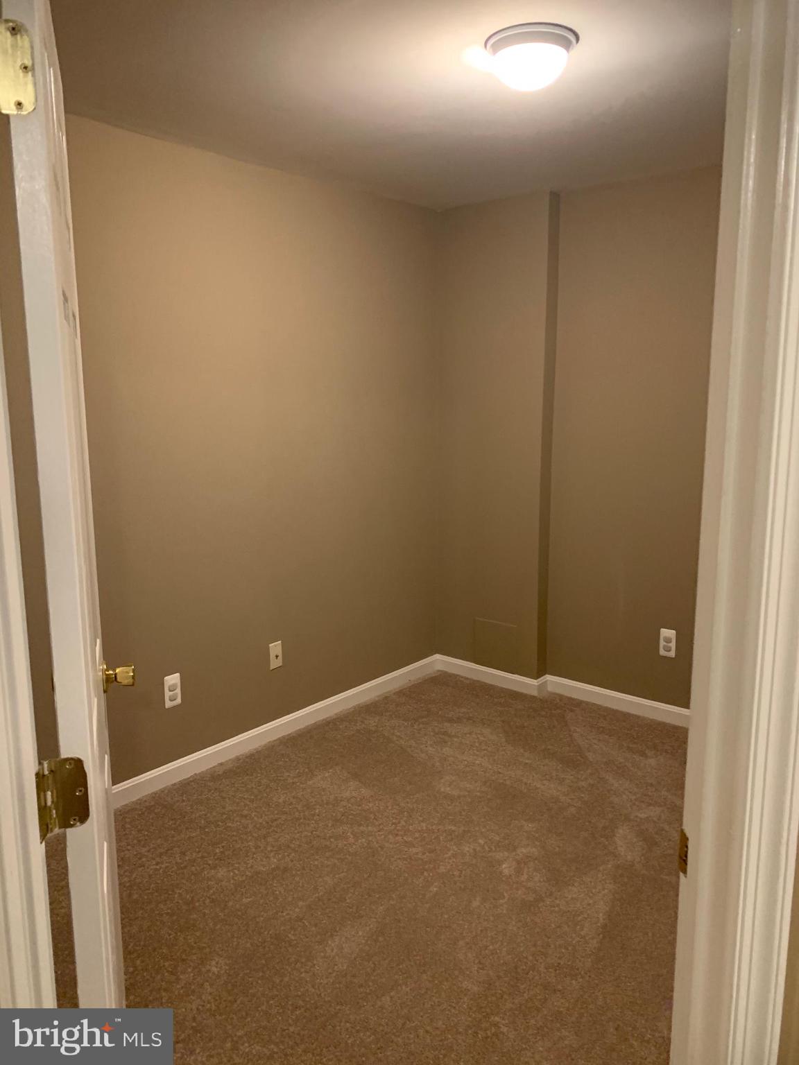 1711 Waltman Road Edgewood, MD 21040 - Photo 40 of 57 Den