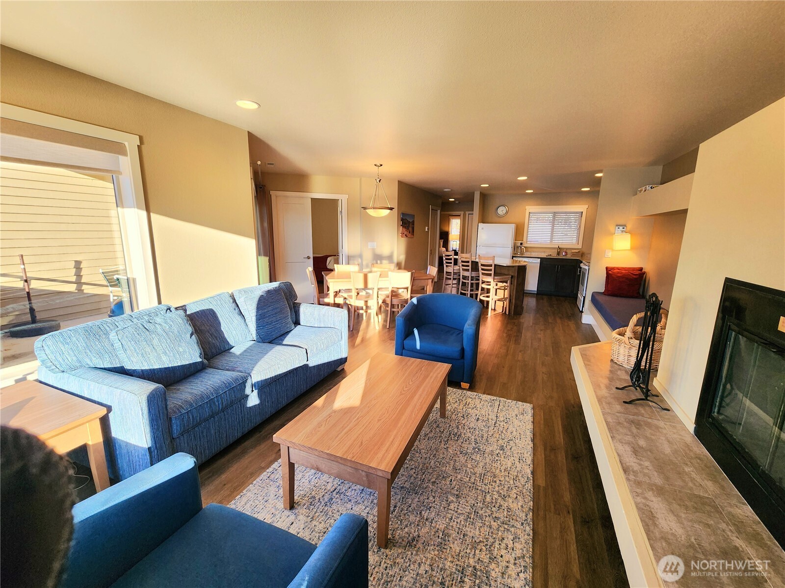 1 Lakeside 701-b Manson, WA 98831 - Photo 5 of 36 a living room with furniture and a flat screen tv