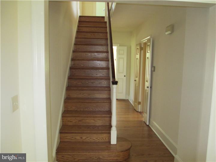 198 Berwind Circle Wayne, PA 19087 - Photo 4 of 20 Gallery Image 4