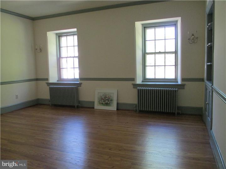 198 Berwind Circle Wayne, PA 19087 - Photo 8 of 20 Dining Room