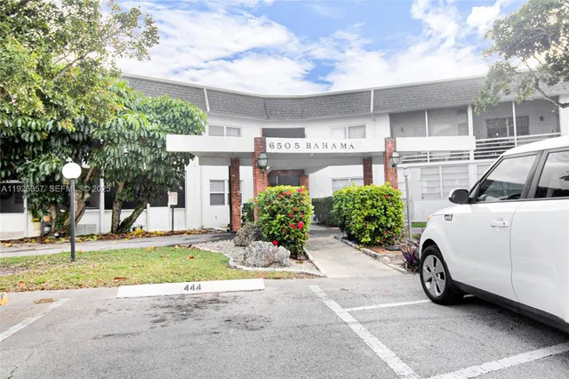 $1,550 | 6505 Winfield Boulevard, Unit B4, Margate, FL 33063