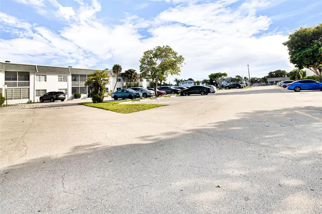 $1,550 | 6505 Winfield Boulevard, Unit B4, Margate, FL 33063