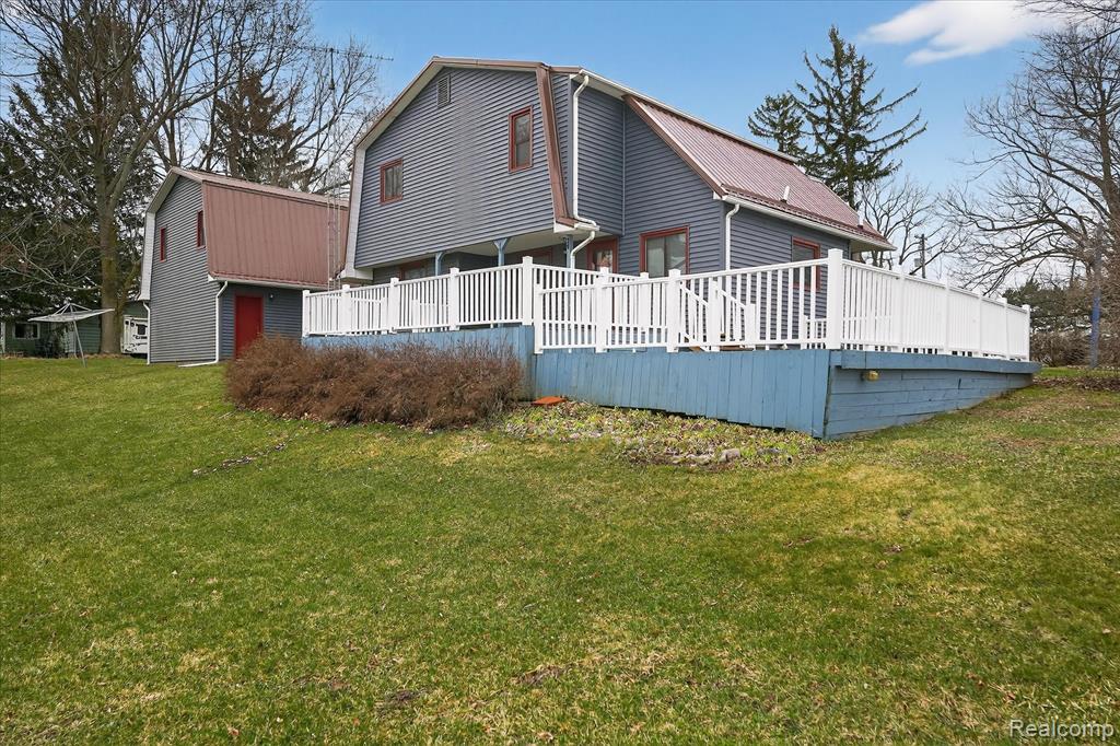 992 West Bennington Road Owosso, MI 48867 - Photo 45 of 61
