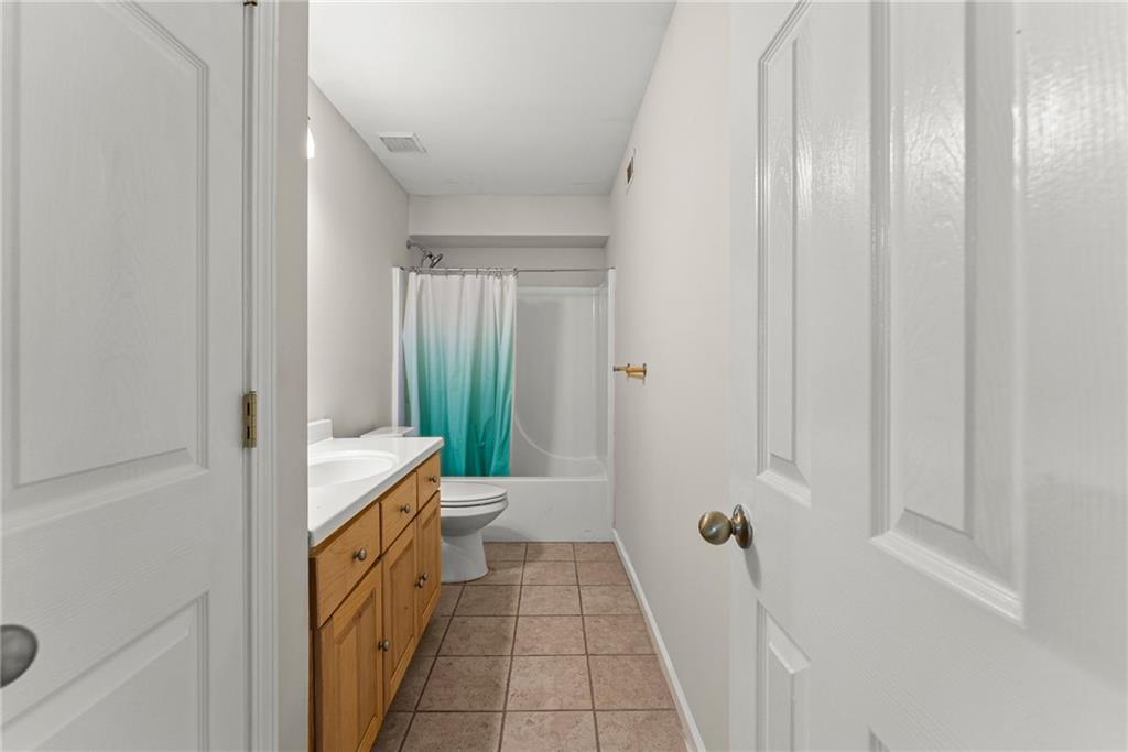 4516 Nohl Ridge Lane Flowery Branch, GA 30542 - Photo 27 of 36