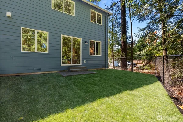 $778,000 | 114 169th Place Southwest, Unit B, Bothell, WA 98012