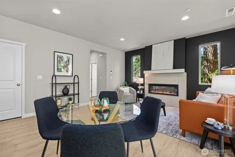 $799,000 | 114 169th Place Southwest, Unit B, Bothell, WA 98012