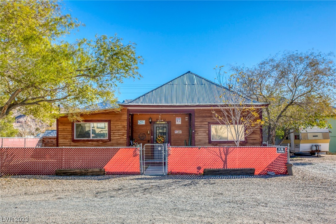 407 Montgomery Street Beatty, NV 89003 - Photo 1 of 41