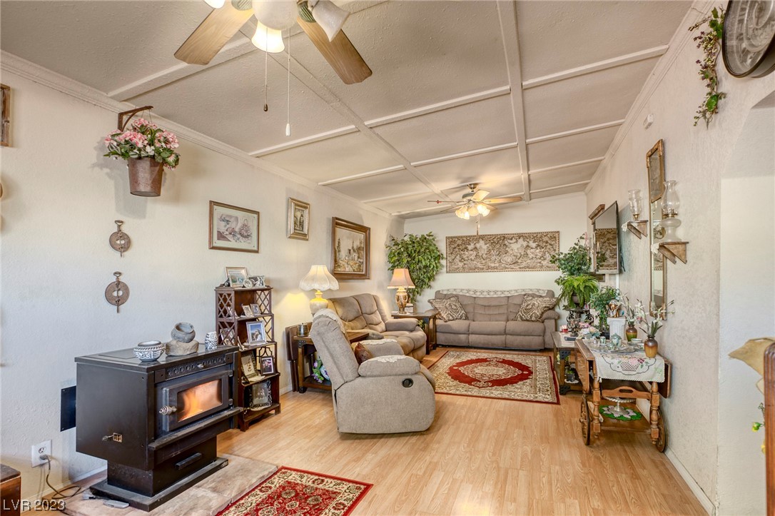 407 Montgomery Street Beatty, NV 89003 - Photo 12 of 41