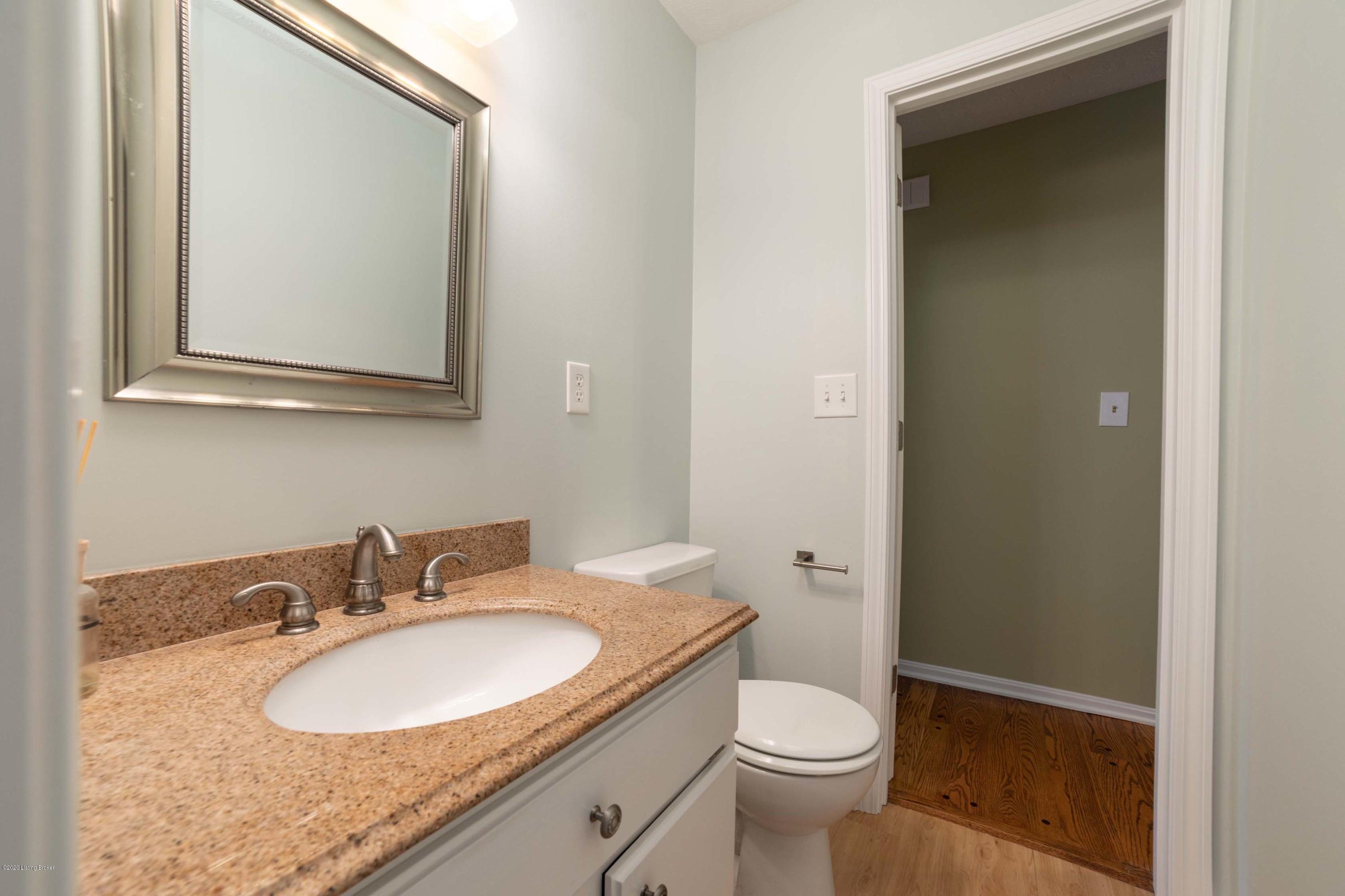 2808 Wareham Road Louisville, KY 40242 - Photo 31 of 70 Wareham031