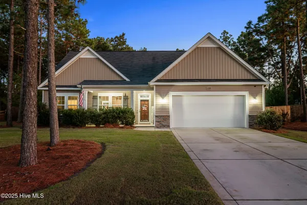 $425,000 | 1155 Whitney Drive, Aberdeen, NC 28315