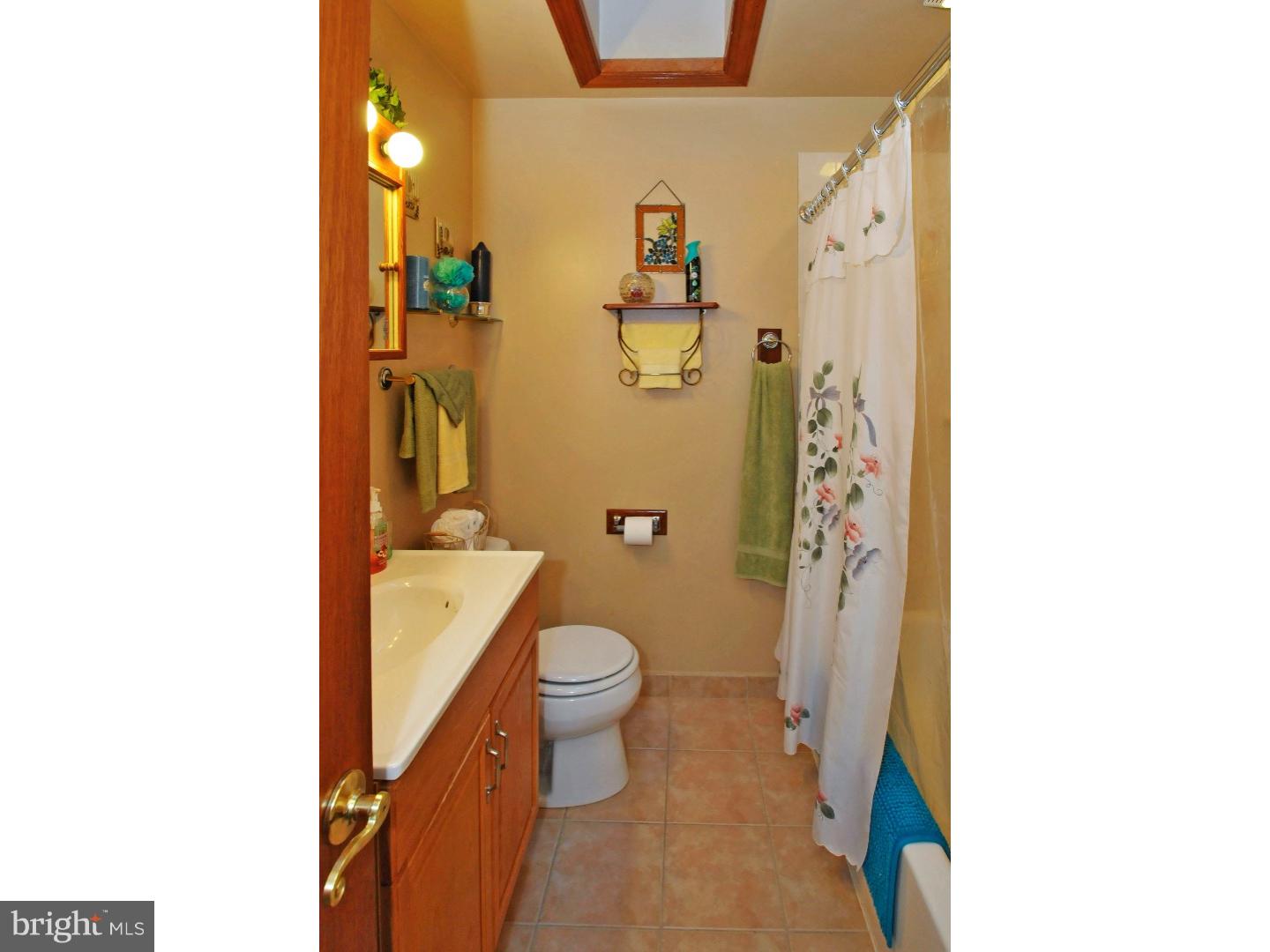 616 Beaumont Road Fairless Hills, PA 19030 - Photo 19 of 25 Gallery Image 19