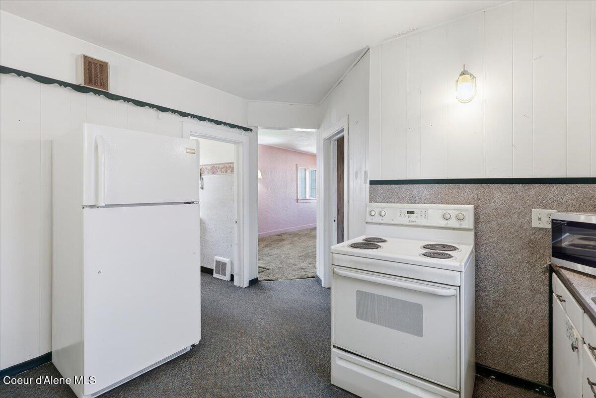 1104 East Indiana Avenue Coeur D'Alene, ID 83814 - Photo 11 of 36 11-Kitchen